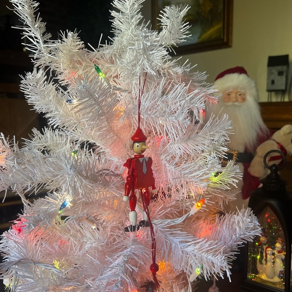 ❤️Rare Vintage 1964 Pinocchio Solid Wood Christmas Ornament BUY ONE GET ONE FREE - Picture 3 of 7